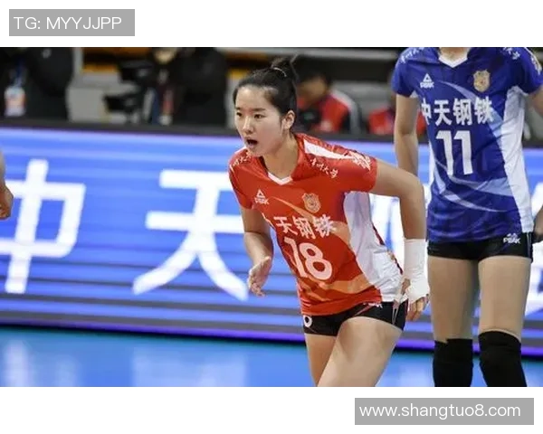 周秀英专访：从排球新星到传奇教练的辉煌历程回顾